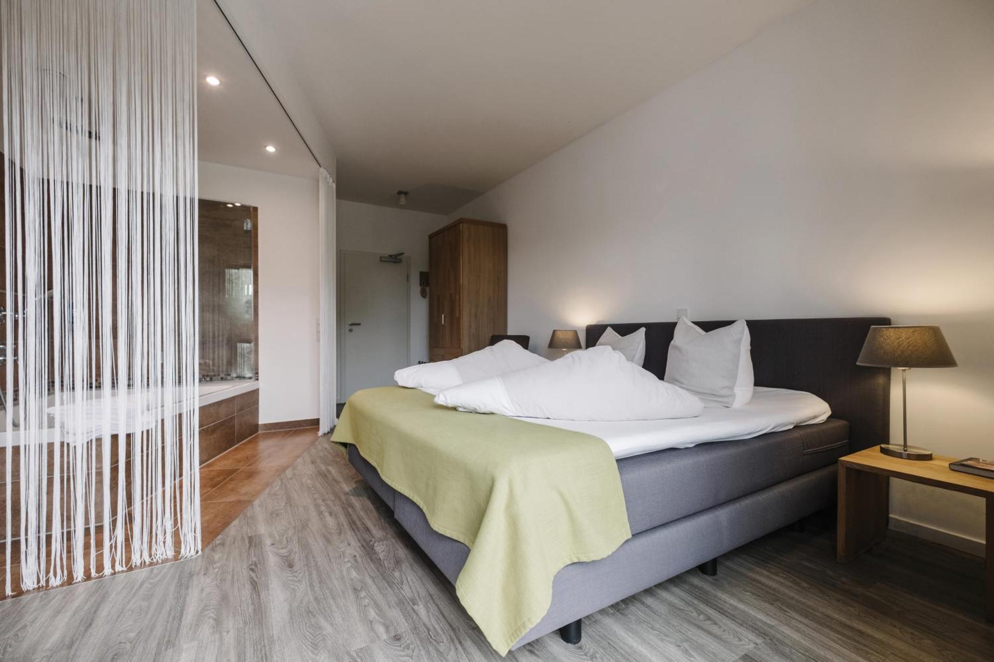 Jordan'S Untermuehle Hotel Kongernheim ภายนอก รูปภาพ